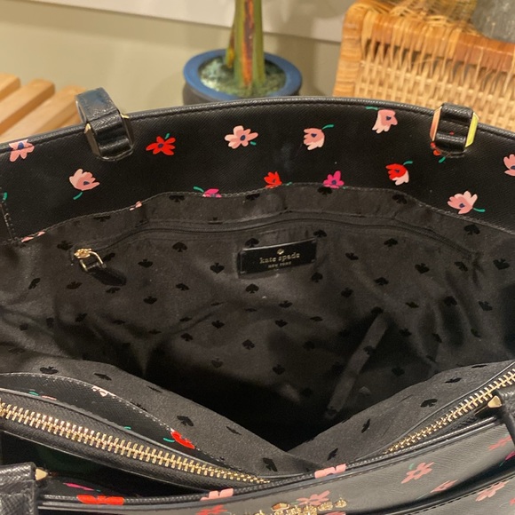Kate Spade New York Staci Ditsy Buds Saffiano Leather Laptop Tote Floral / Black - Picture 5 of 13